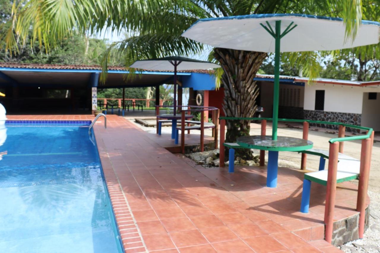Hacienda Alajuela Hotell Colon Eksteriør bilde